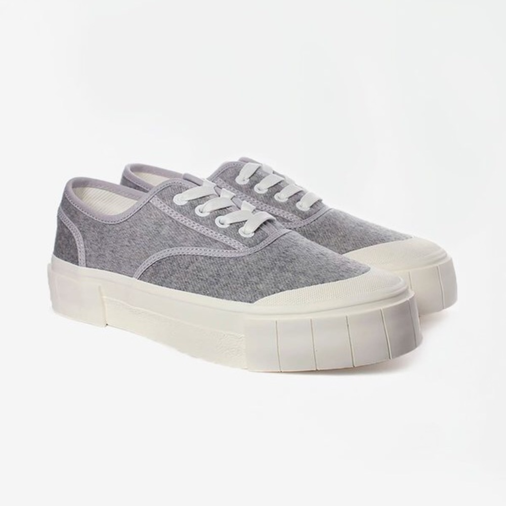 GOOD NEWS SNEAKERS
